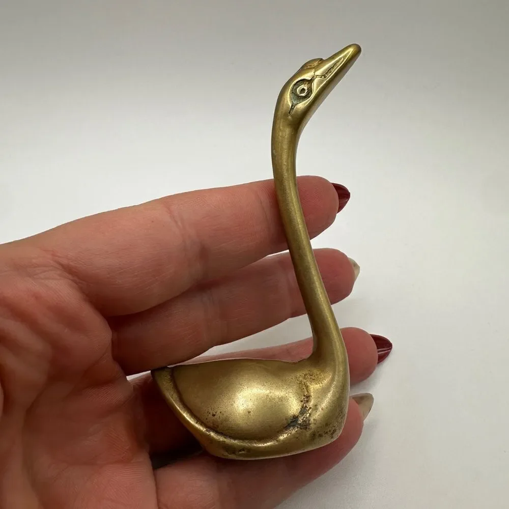 Vintage Mid-Century Mod brass goose ring holder, paper weight,‎ figurine!